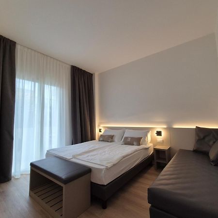 Hotel Delfino Caorle Zewnętrze zdjęcie