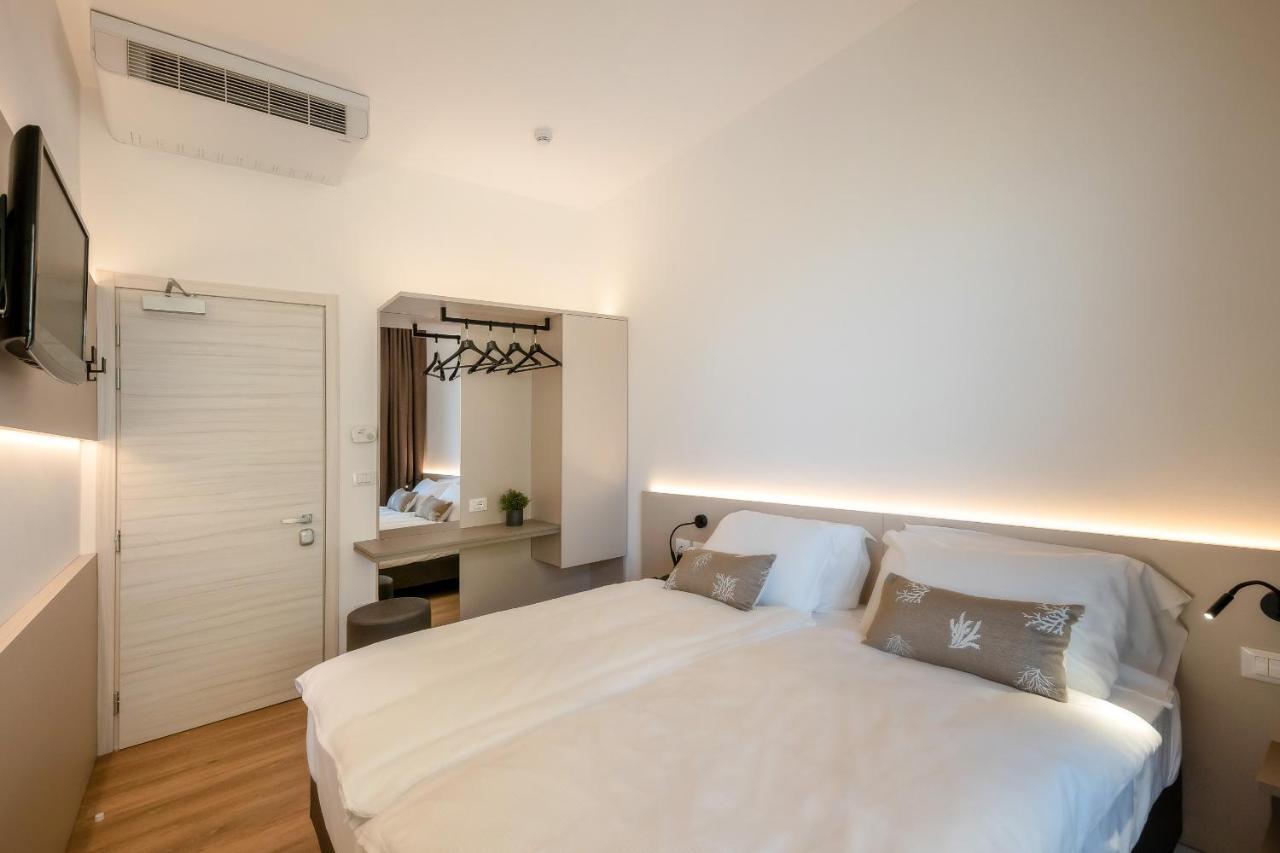 Hotel Delfino Caorle Zewnętrze zdjęcie