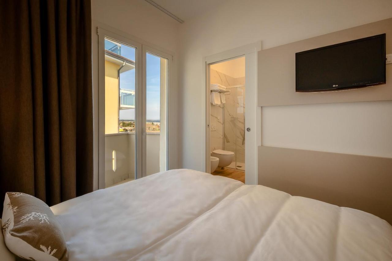 Hotel Delfino Caorle Zewnętrze zdjęcie