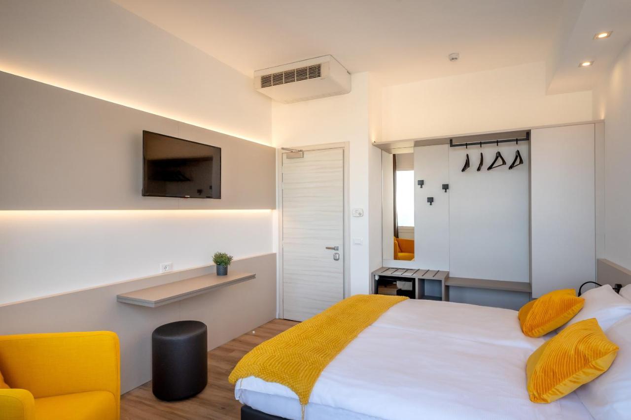 Hotel Delfino Caorle Zewnętrze zdjęcie