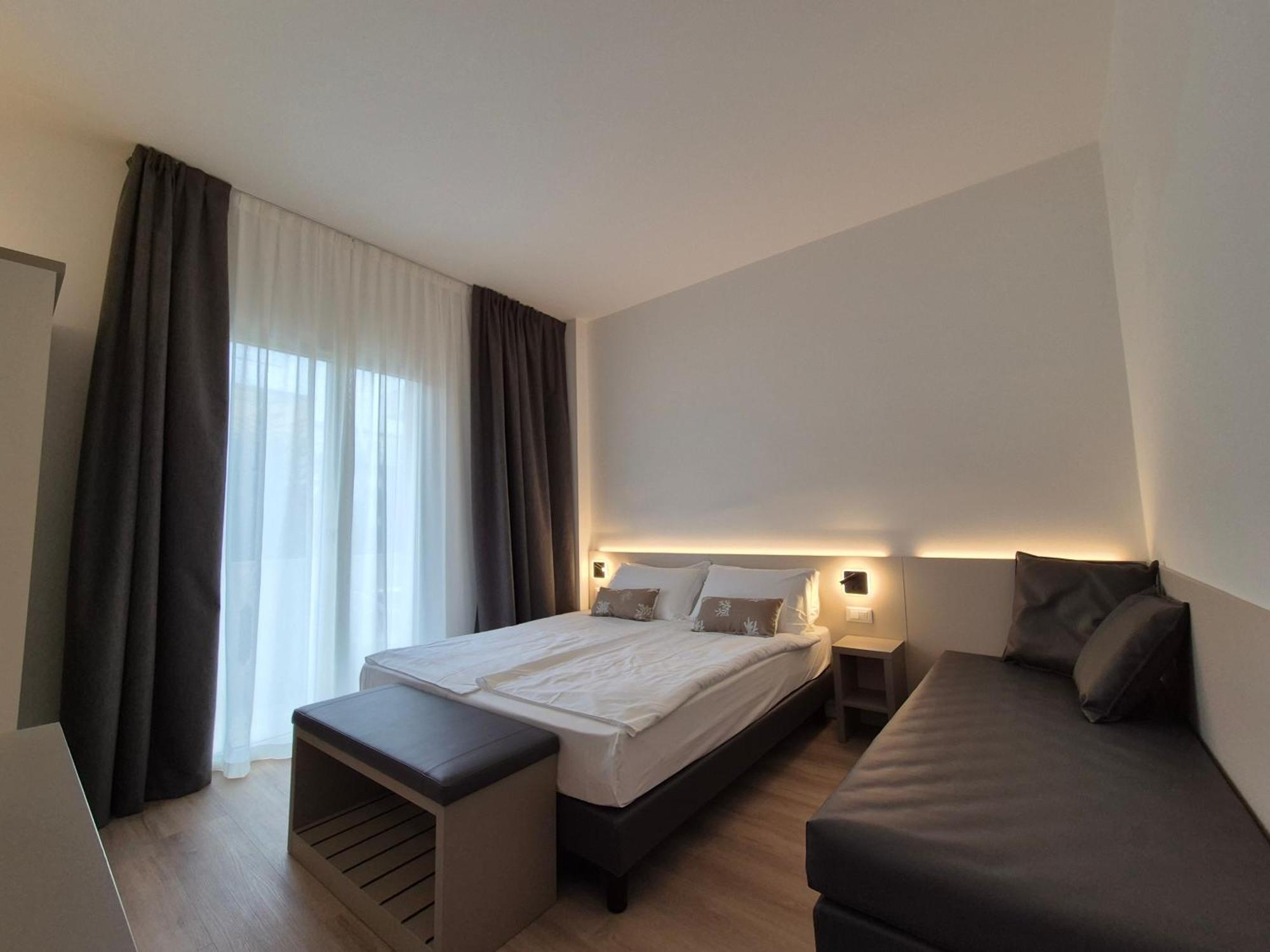 Hotel Delfino Caorle Zewnętrze zdjęcie